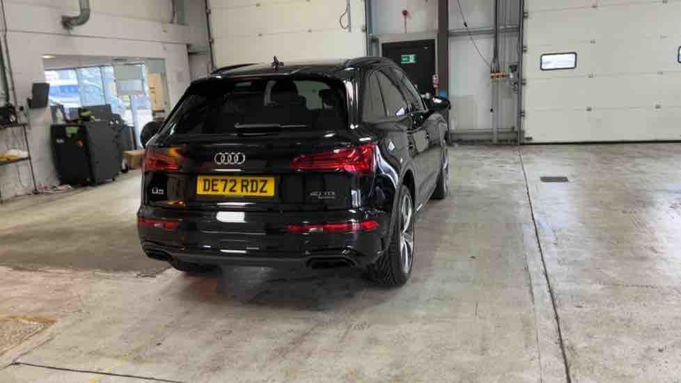 More views of Audi Q5