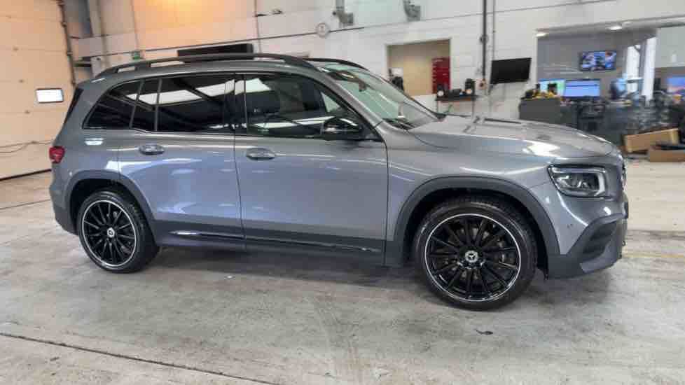 More views of Mercedes-Benz GLB