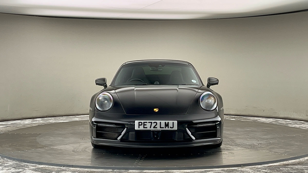 Porsche 911 Image 3