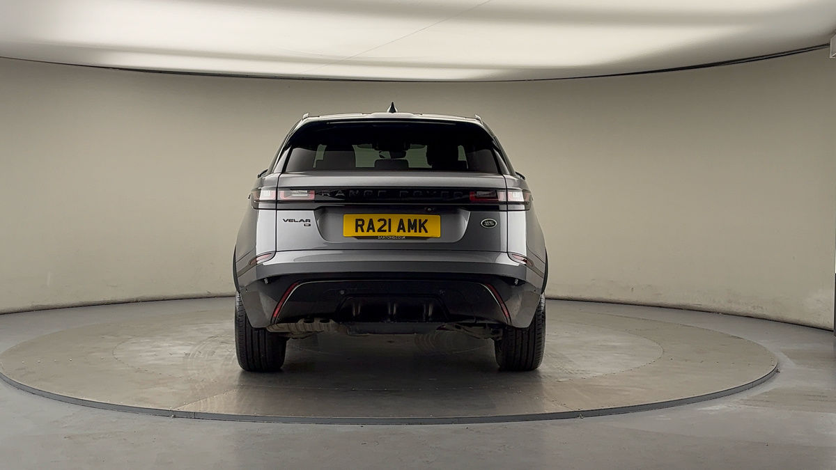 Land Rover Range Rover Velar Image 4