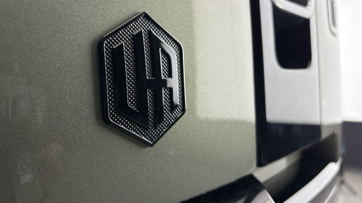Land Rover Defender 90 Urban Image 30