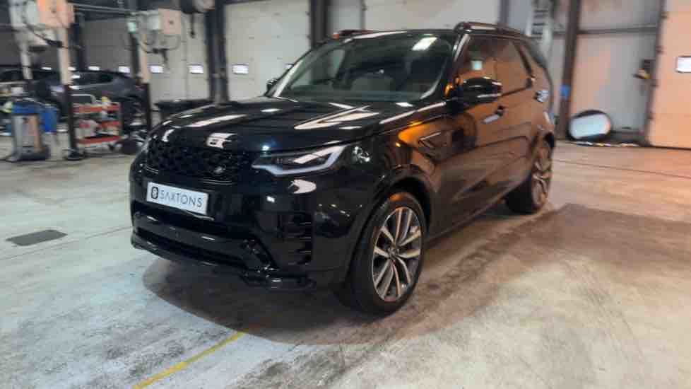 More views of Land Rover Discovery