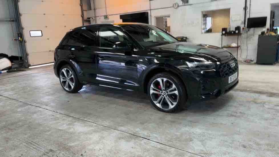 More views of Audi Q5