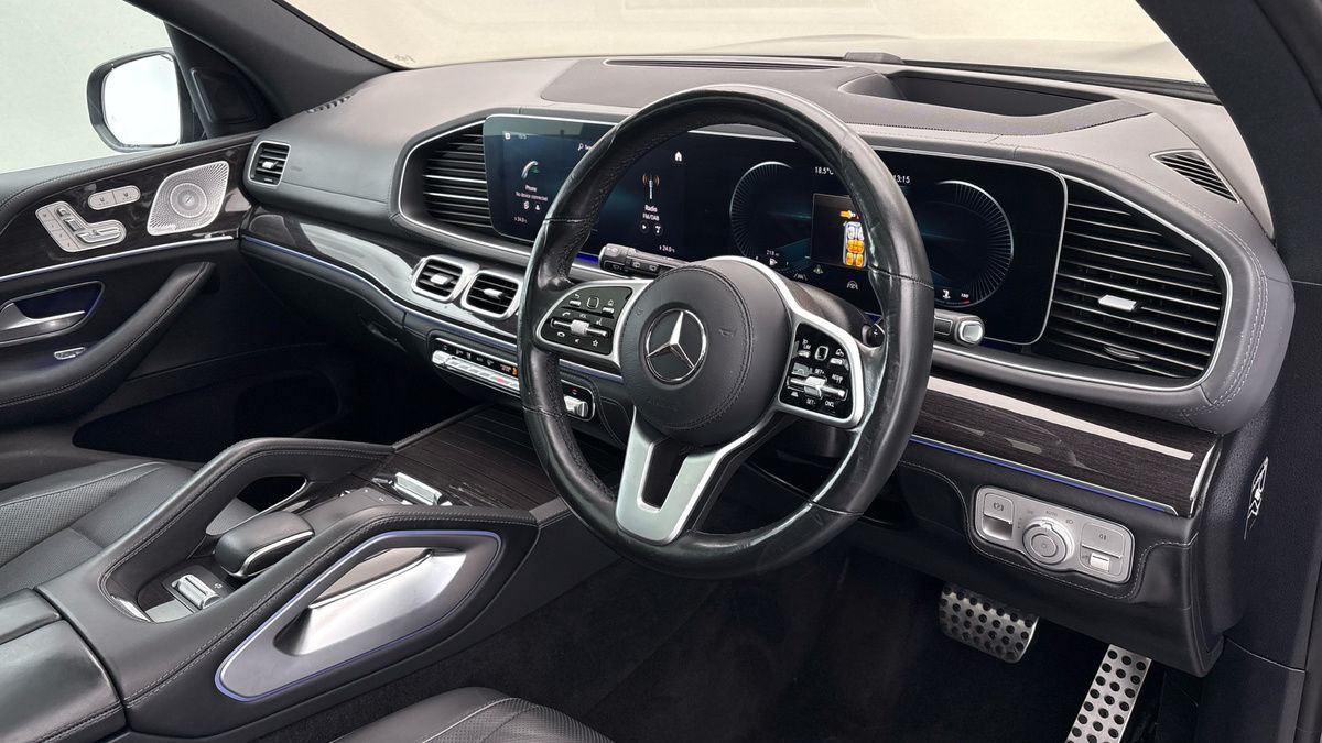 Mercedes-Benz GLS Image 5
