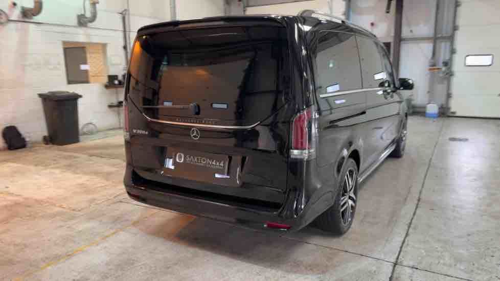 More views of Mercedes-Benz V Class