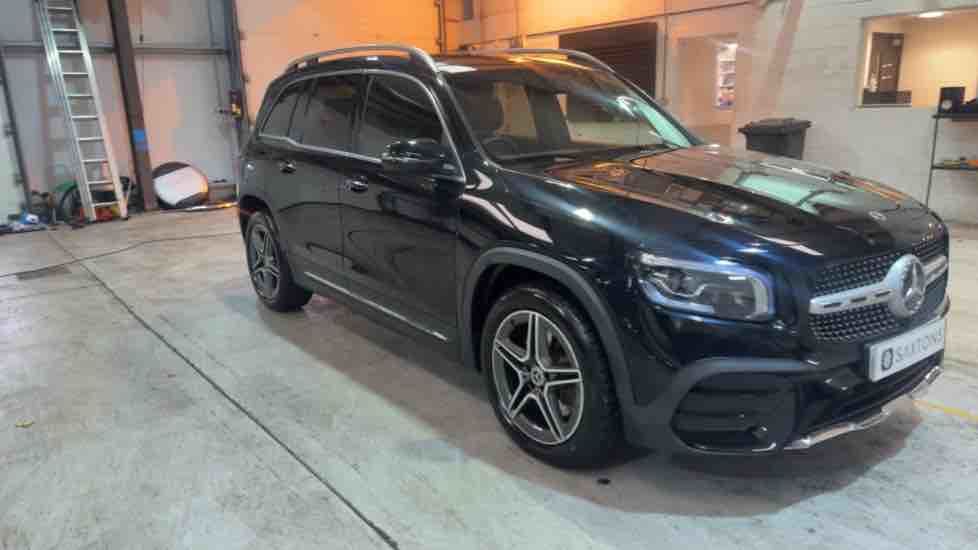 More views of Mercedes-Benz GLB