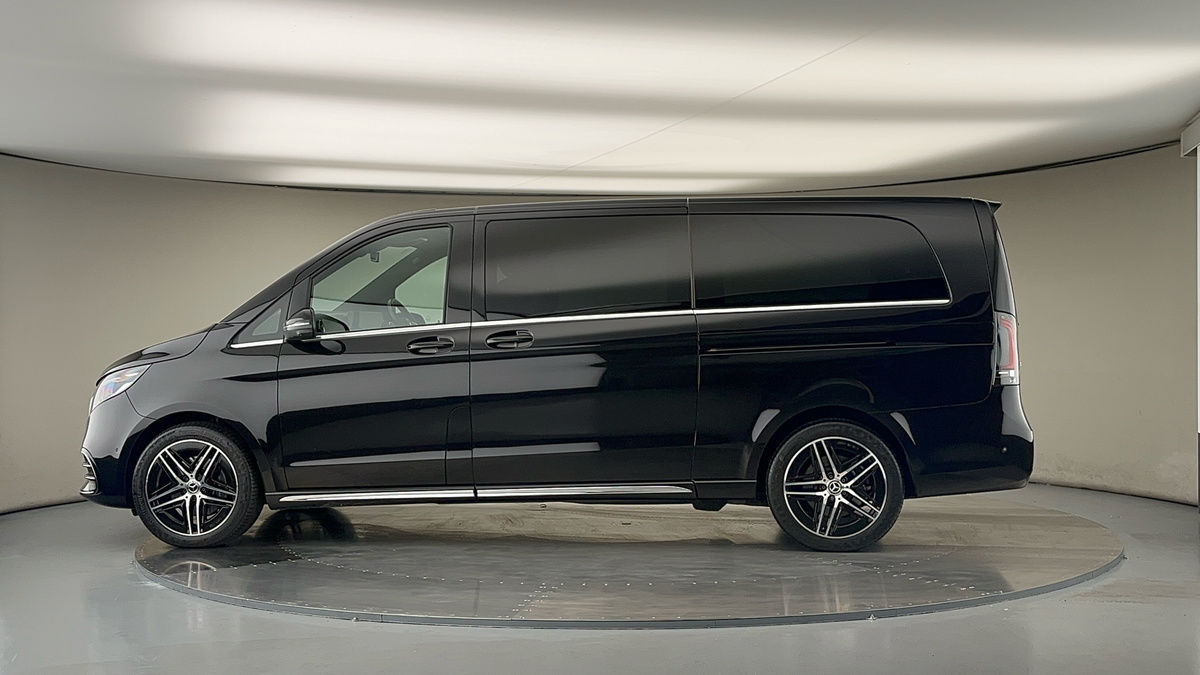 More views of Mercedes-Benz V Class