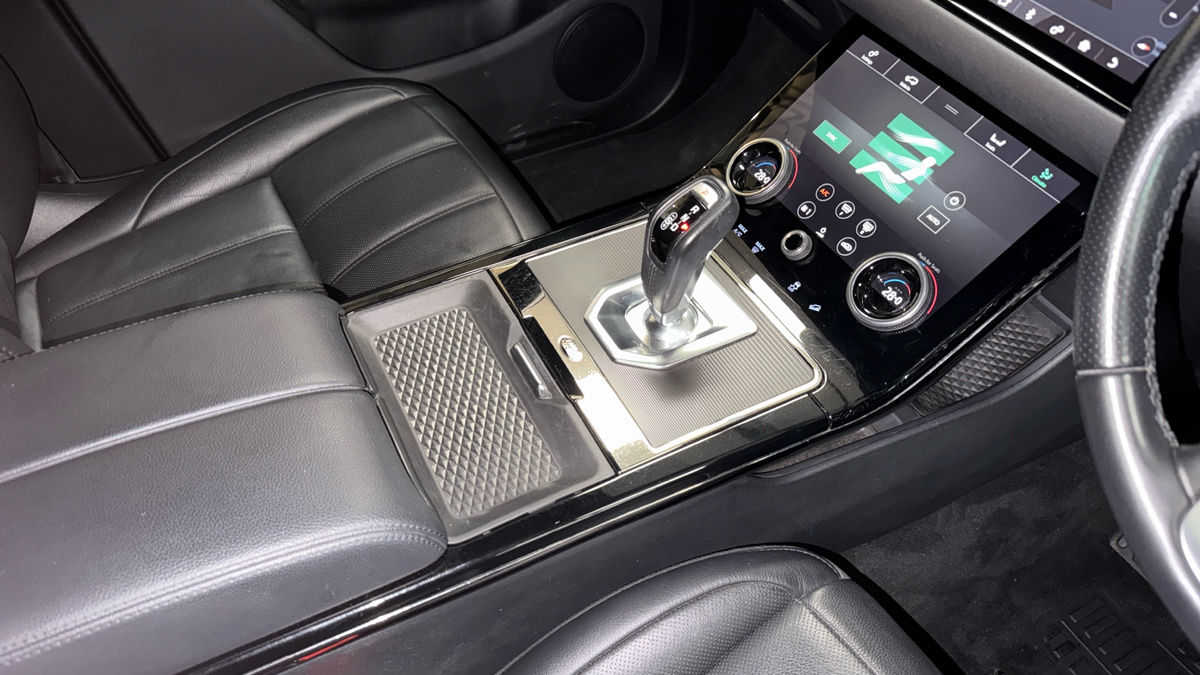 Land Rover Range Rover Evoque Image 18
