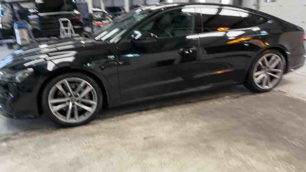 More views of Audi A7