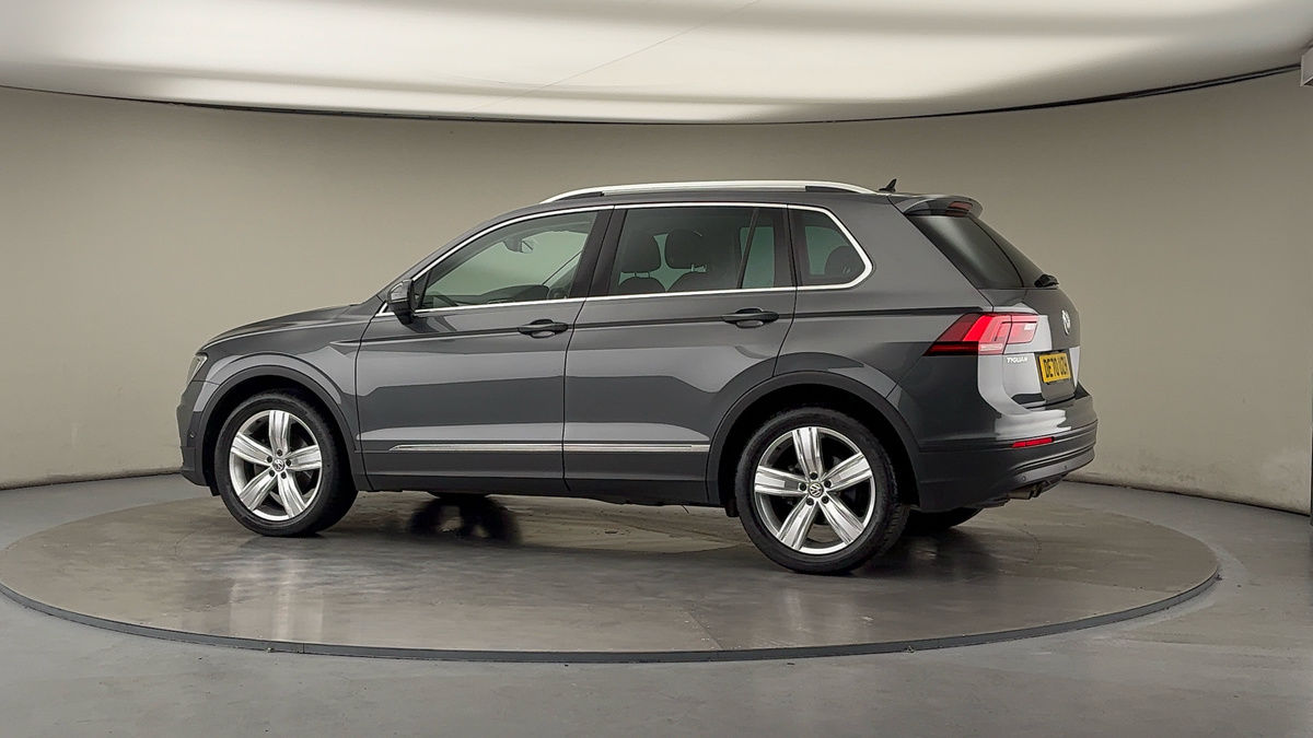 More views of Volkswagen Tiguan