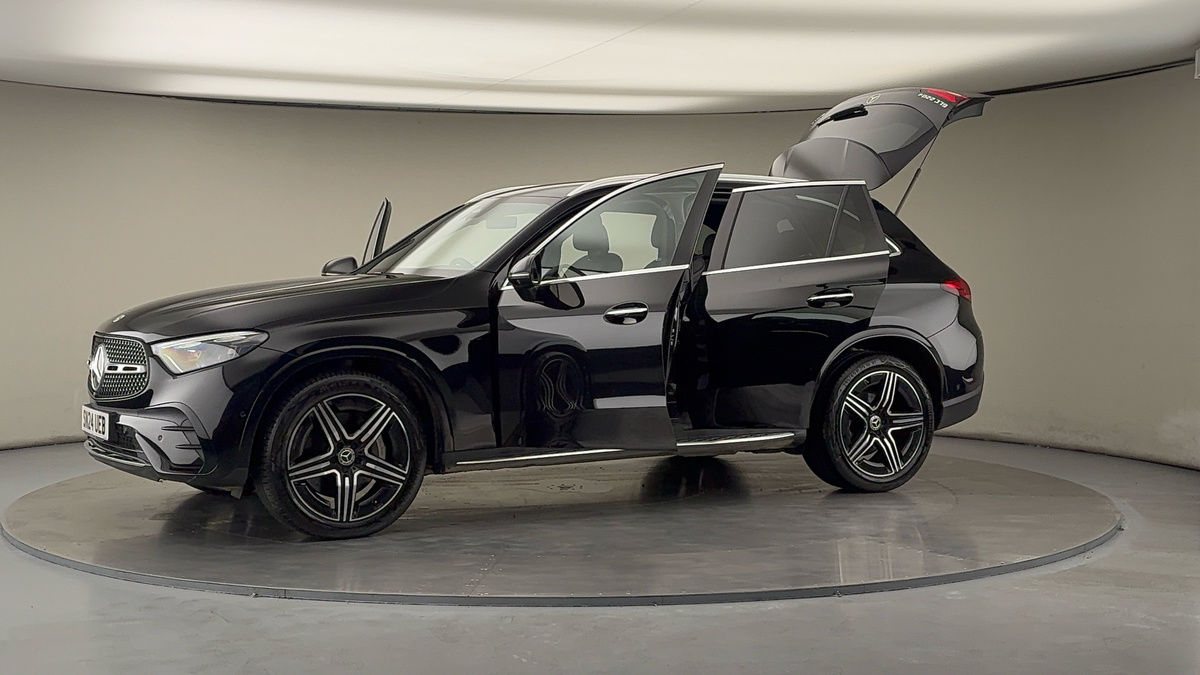 More views of Mercedes-Benz GLC