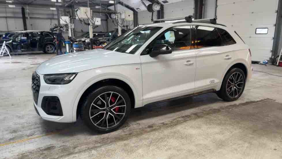 More views of Audi Q5