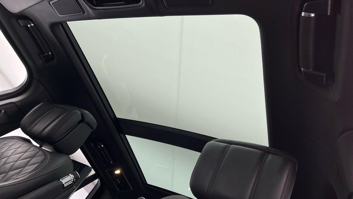 Land Rover Range Rover Image 6