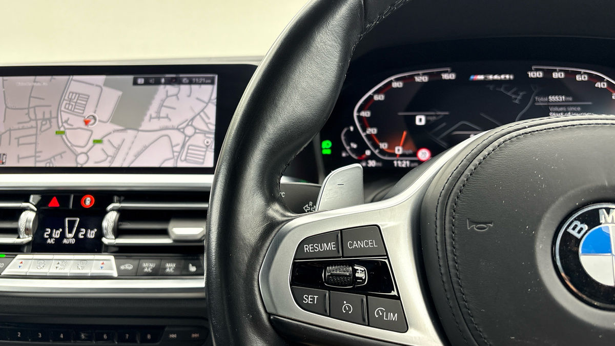BMW 3 Series Image 13