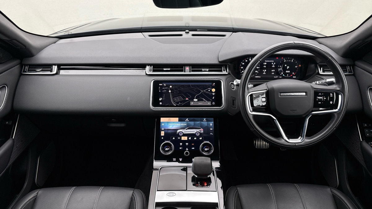 Land Rover Range Rover Velar Image 12