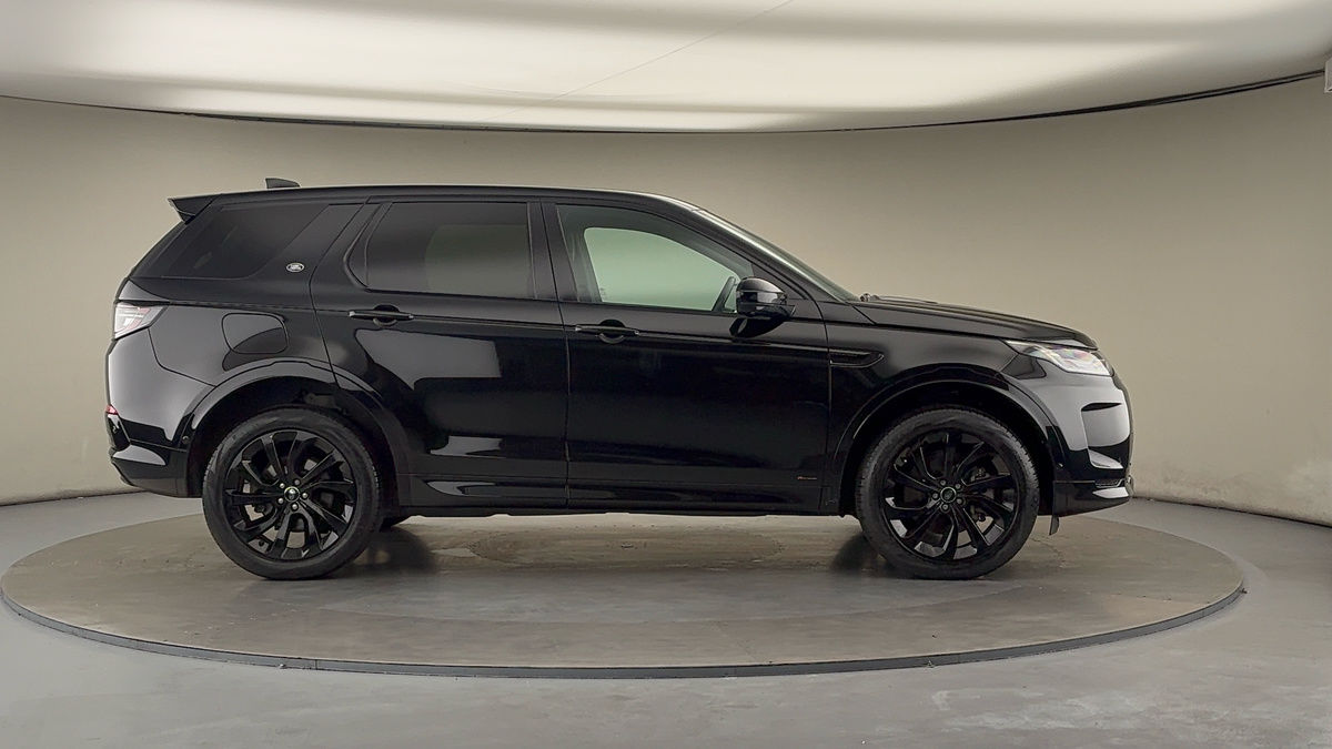 Land Rover Discovery Sport Image 16