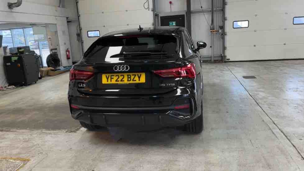 More views of Audi Q3