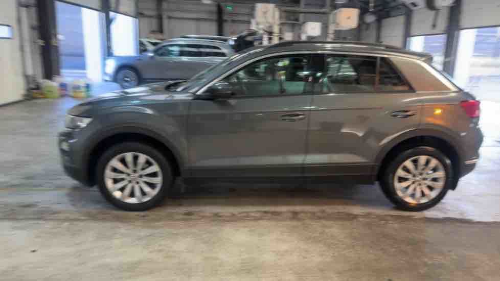 More views of Volkswagen T-Roc