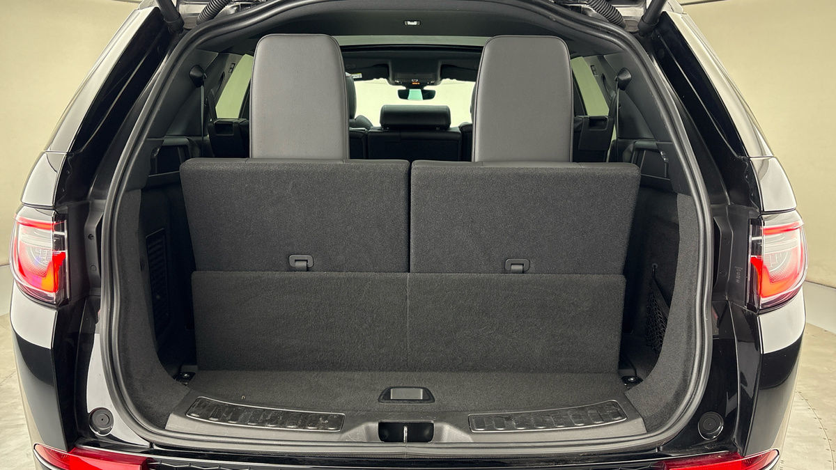 Land Rover Discovery Sport Image 11