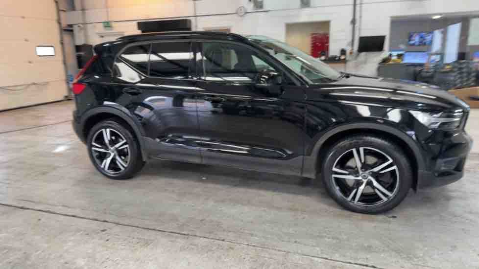 More views of Volvo XC40