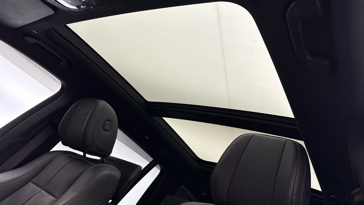 Mercedes-Benz GLS Image 6