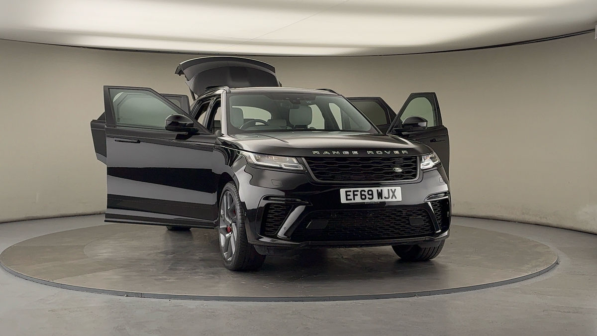More views of Land Rover Range Rover Velar