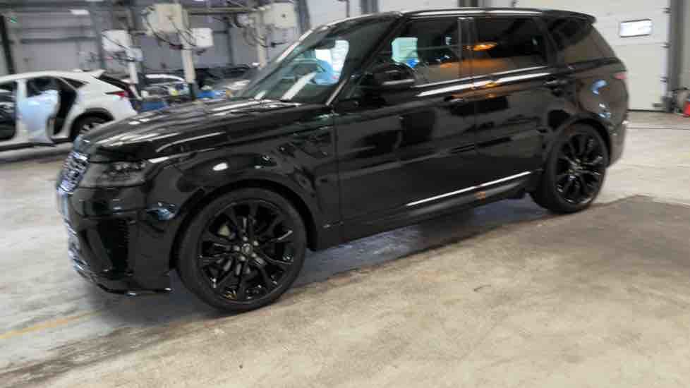 More views of Land Rover Range Rover Sport