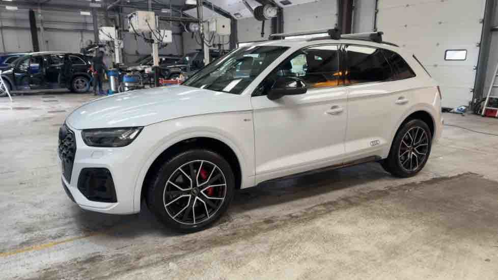 More views of Audi Q5