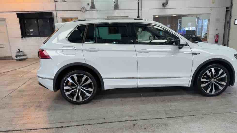 More views of Volkswagen Tiguan