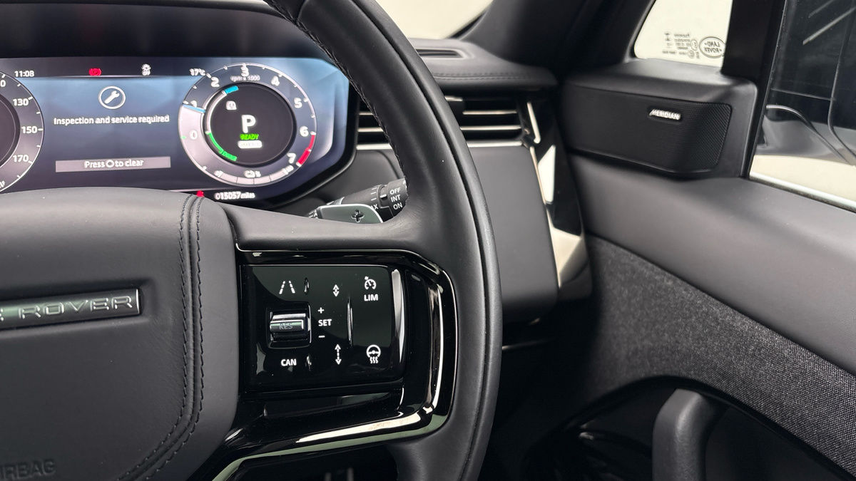 Land Rover Range Rover Sport Image 14