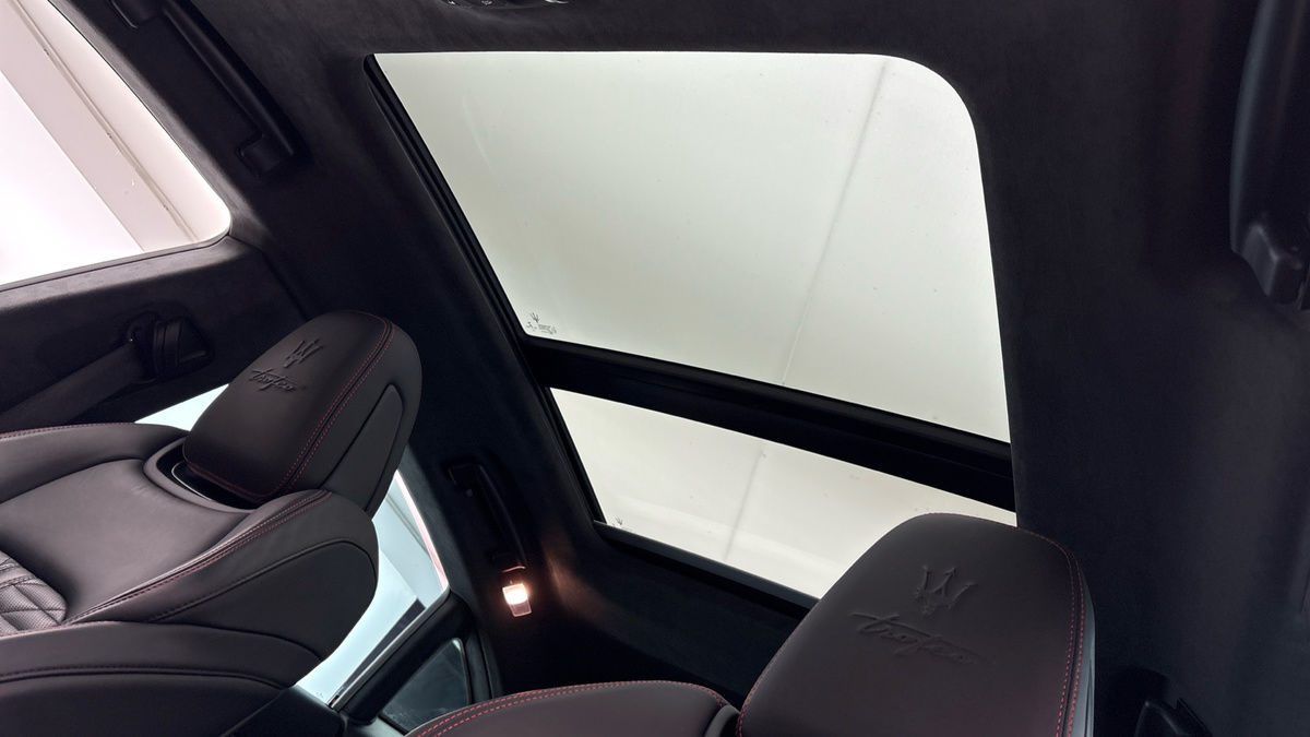 Maserati Levante Image 6