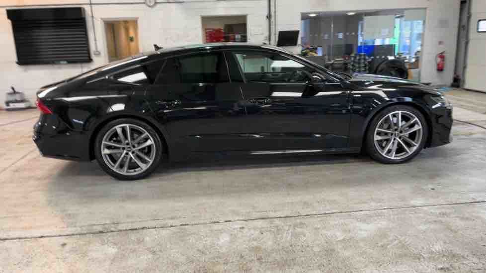 More views of Audi A7