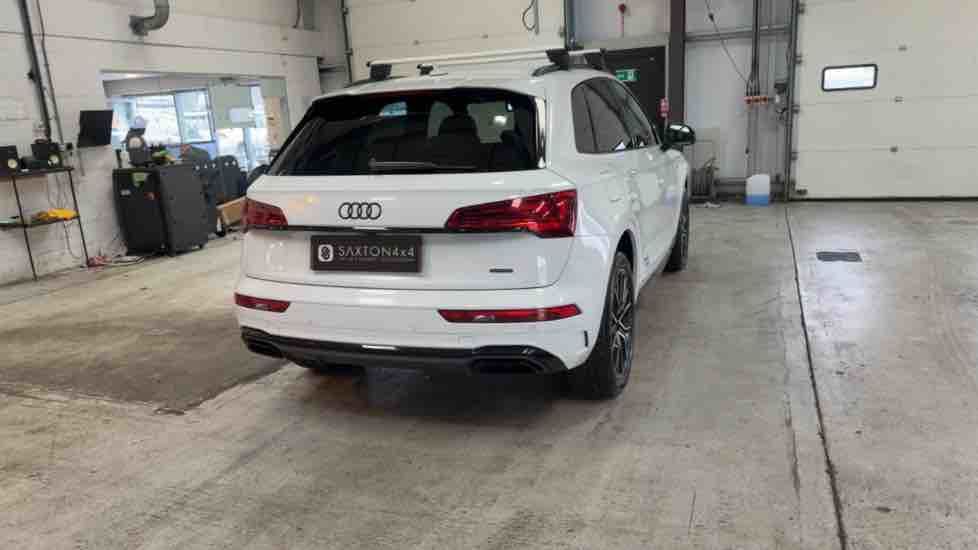 More views of Audi Q5
