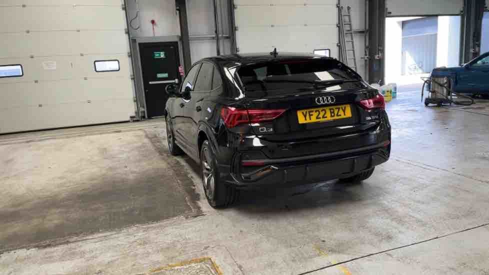 More views of Audi Q3