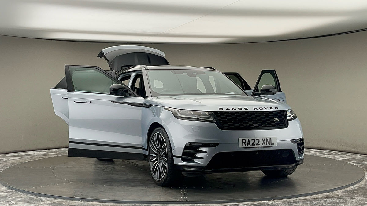 More views of Land Rover Range Rover Velar