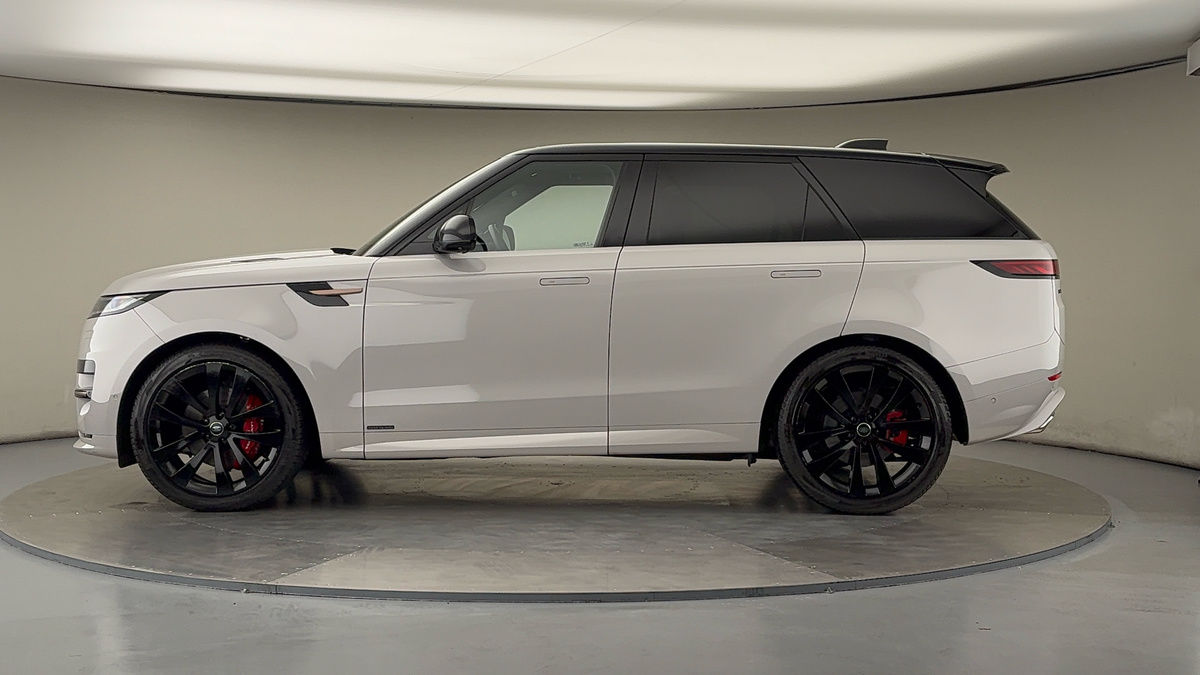 Land Rover Range Rover Sport Image 15
