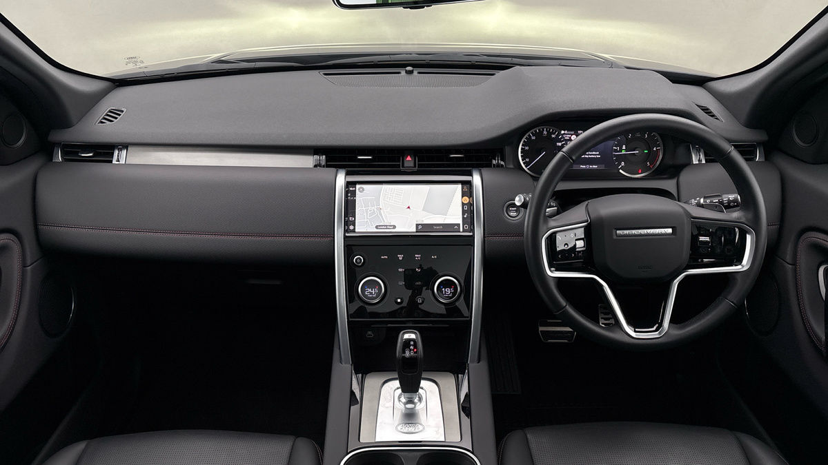 Land Rover Discovery Sport Image 12