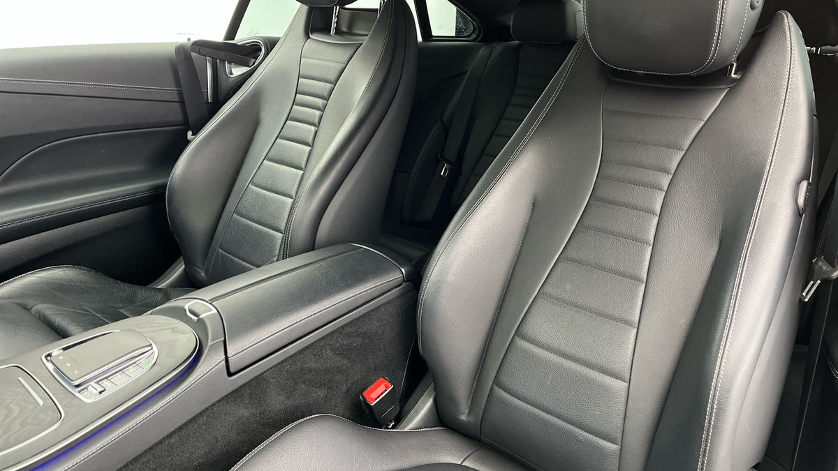 Mercedes-Benz E Class Image 7