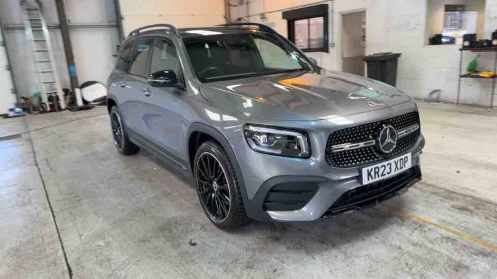 More views of Mercedes-Benz GLB