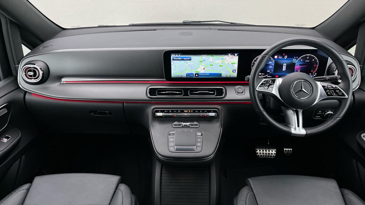Mercedes-Benz V Class Image 12