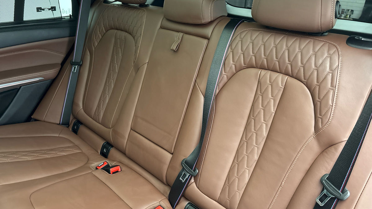 BMW X5 Image 8