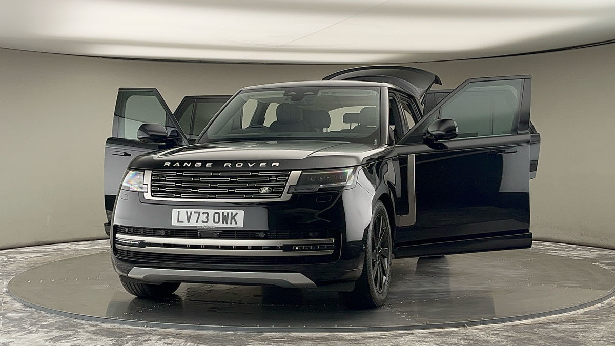More views of Land Rover Range Rover