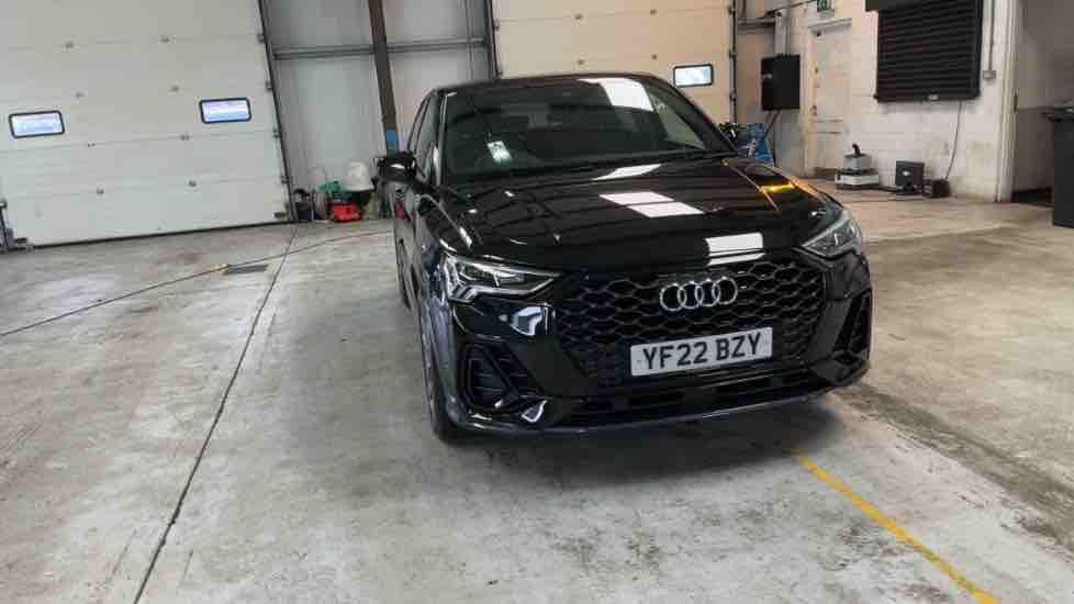 More views of Audi Q3
