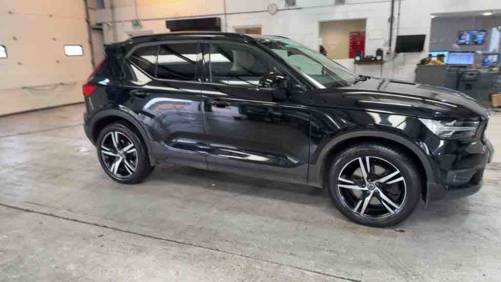 More views of Volvo XC40
