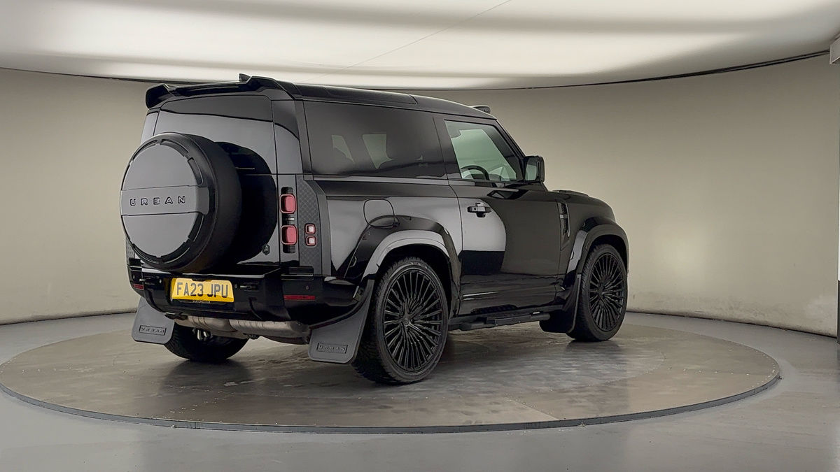 More views of Land Rover Defender 90