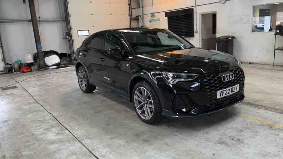 More views of Audi Q3
