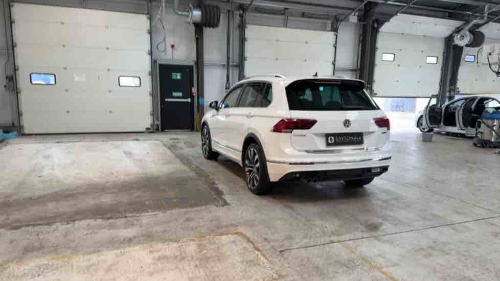 More views of Volkswagen Tiguan