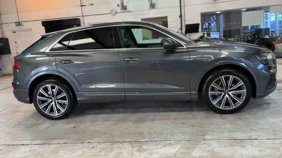 More views of Audi Q8