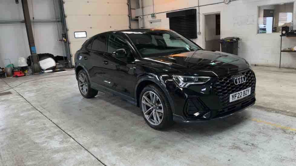 More views of Audi Q3