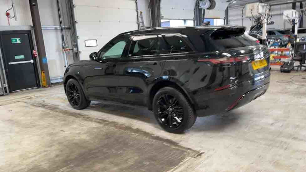More views of Land Rover Range Rover Velar